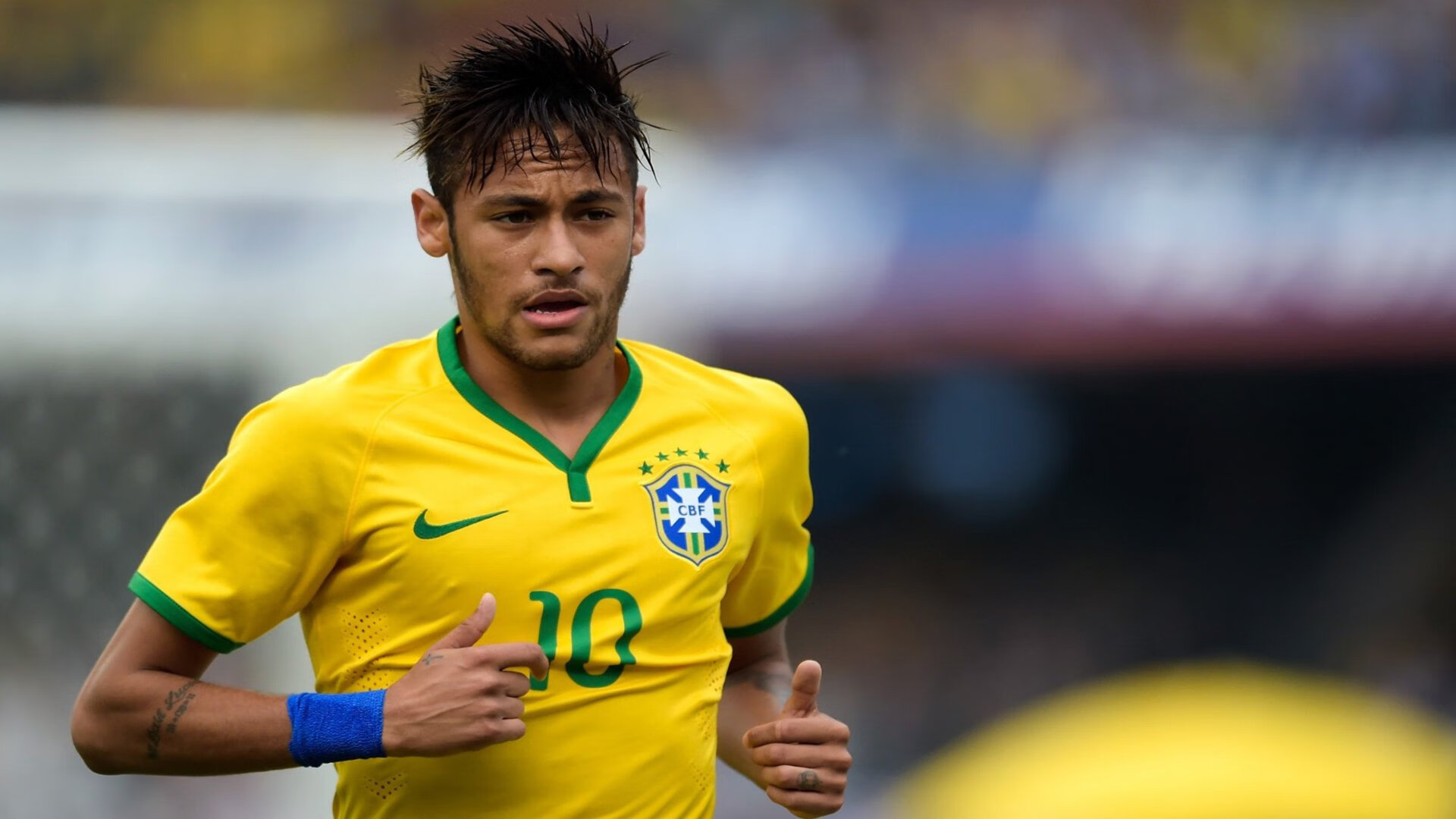 中乙联赛引入本地解说员培养提升区域话语权，中乙球队招人